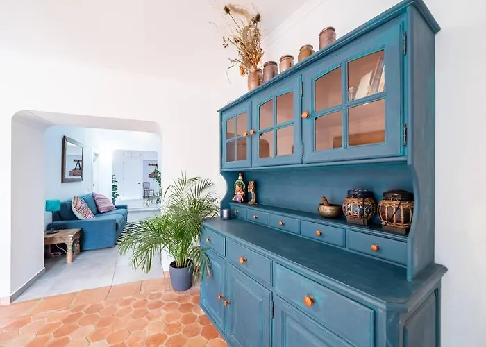 Peaceful, Spacious & Stylish, A Real Home!