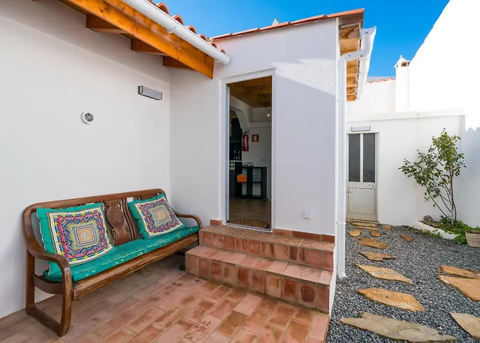 A Charming Village Retreat Casa Kaz